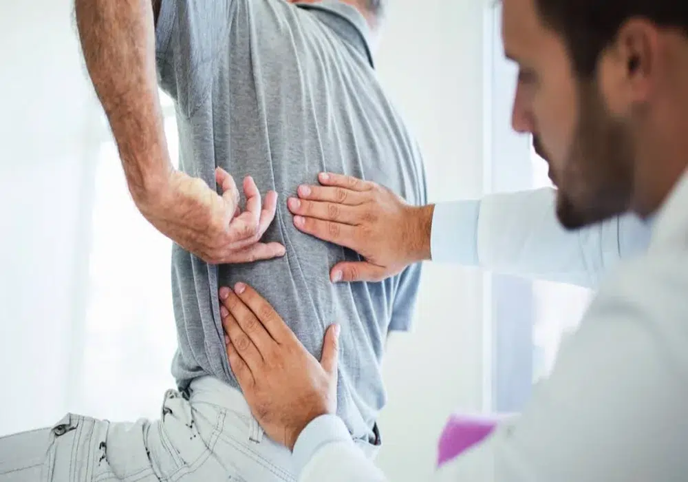 مراقبت‌های ضروری اسپوندیلیت