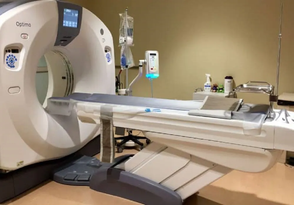 سی‌تی‌اسکن (CT Scan) چیست؟ کاربرد، عوارض، هزینه‌ها